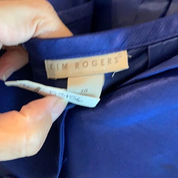 Two piece size 10 Kim Rogers suit - Picture 4 of 11